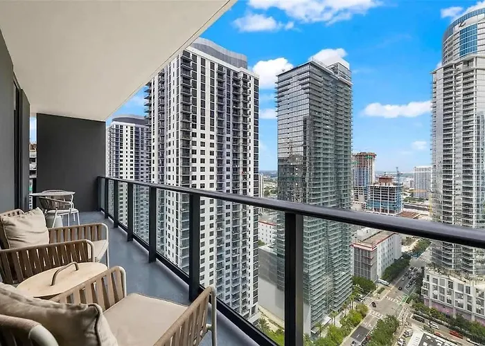 2Br Apartment With Gym And Pools